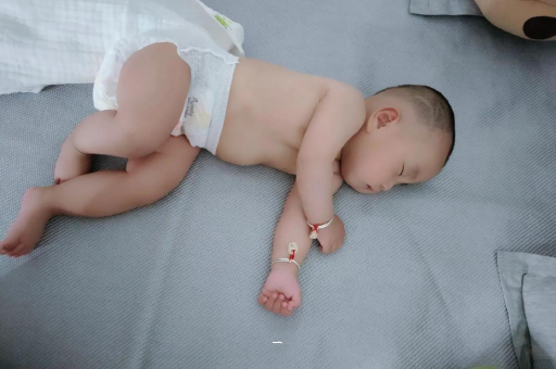 临清怀孕肚子撑的难受